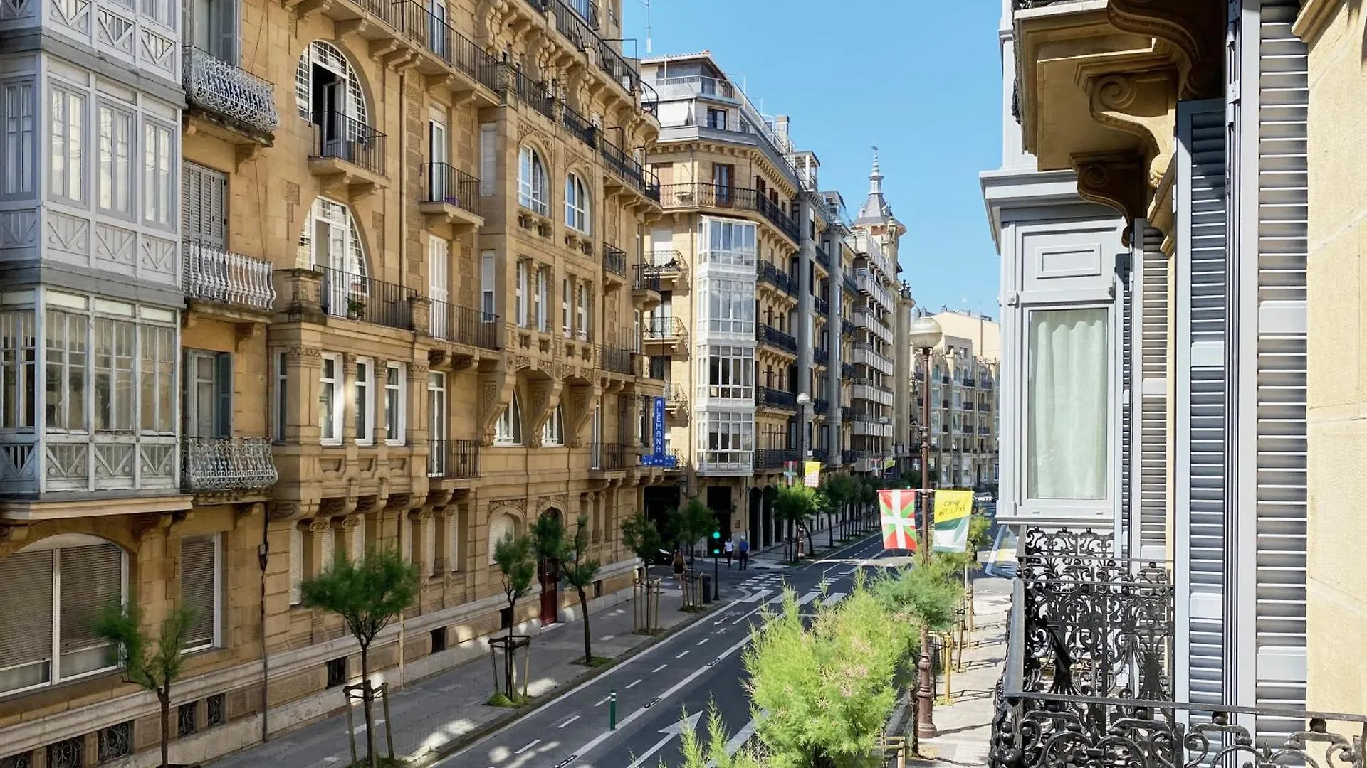 La Conchabay By Feelfreerentals San Sebastian 0*,  Spain